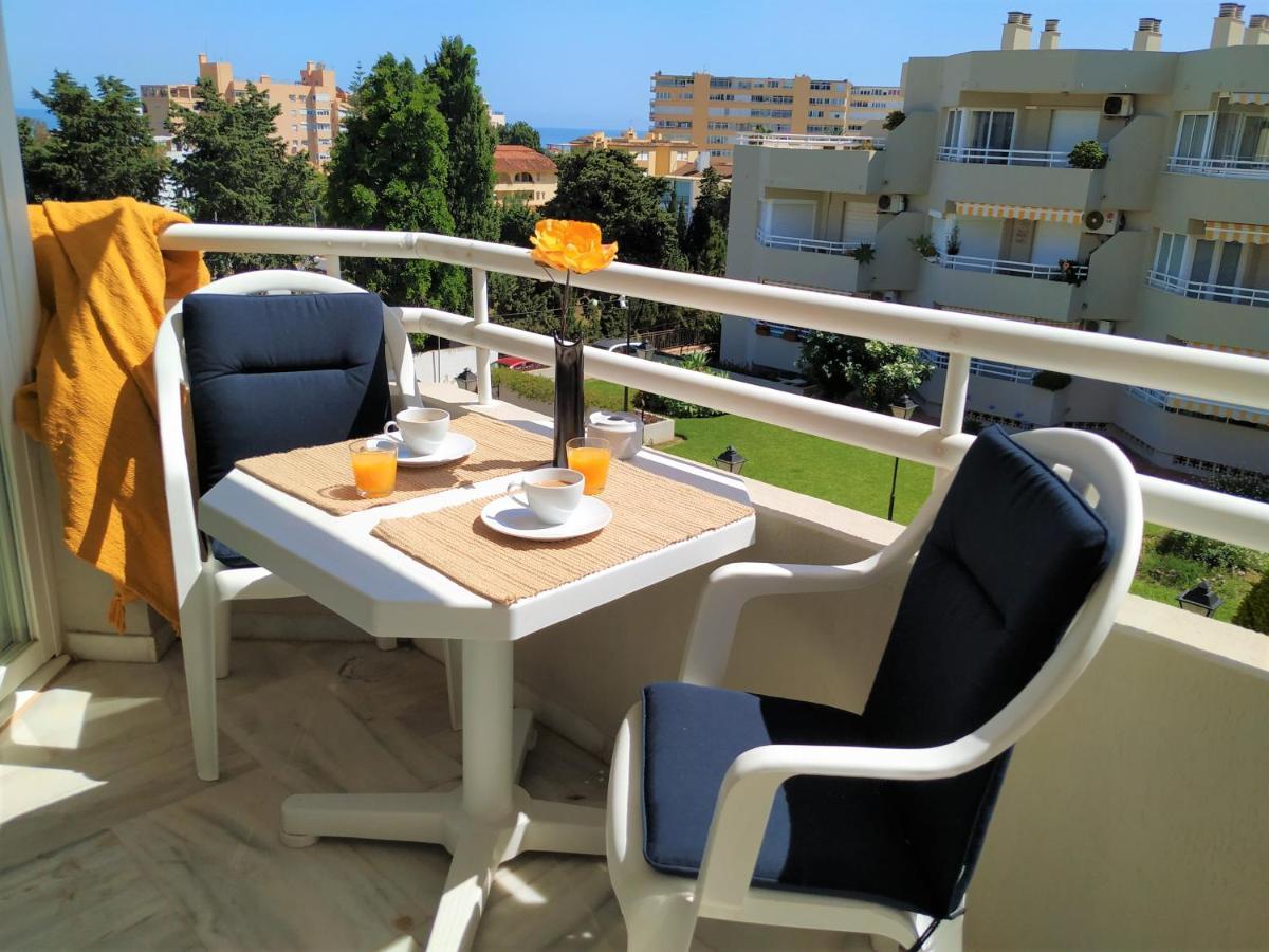 トレモリノスDona Carlota Gardens, Sea Views, Pool, Restaurantアパートメント エクステリア 写真